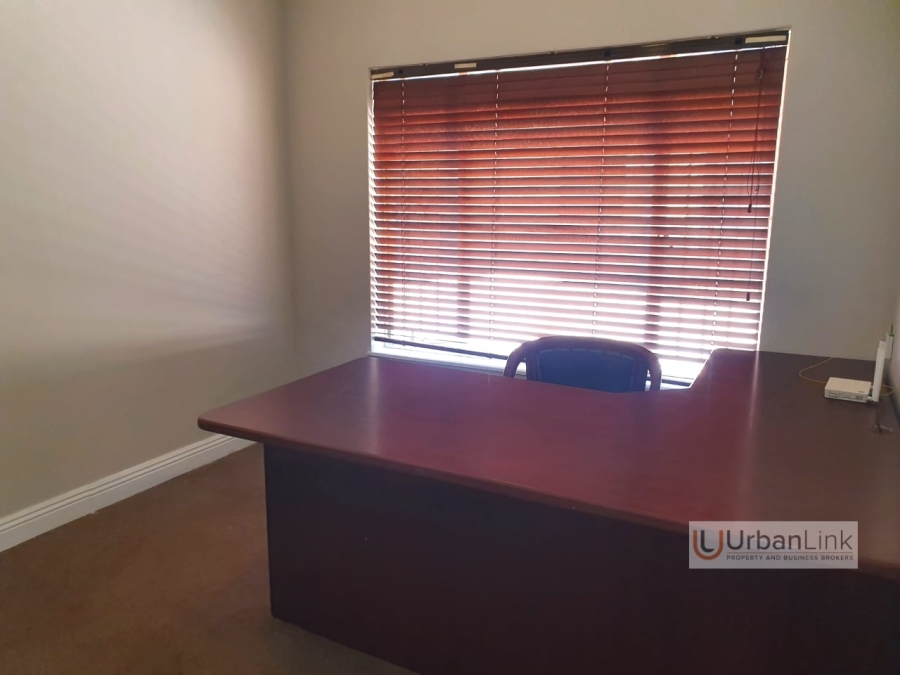 4 Bedroom Property for Sale in Safari Gardens North West